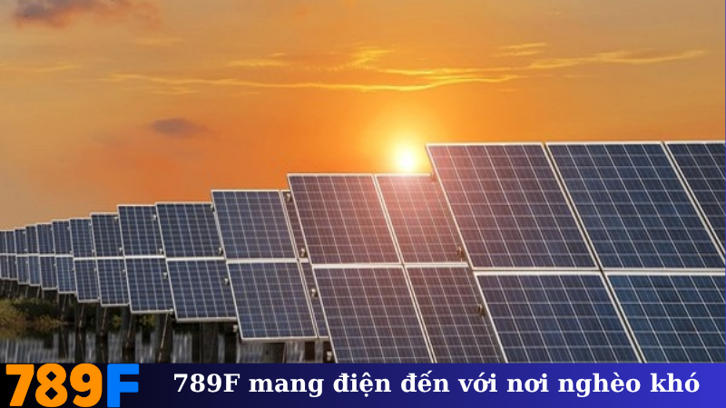 789F đèn sách vùng xa - Mang điện đến với nơi nghèo khó